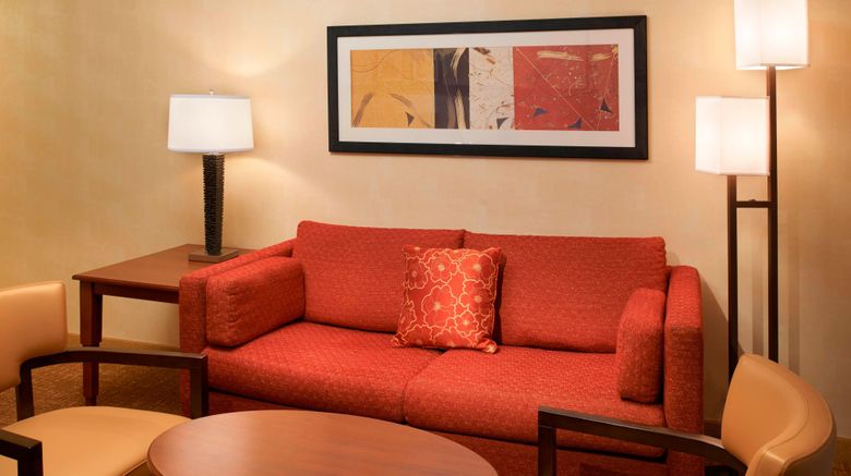 <b>Courtyard by Marriott Dayton South Suite</b>. Images powered by <a href="https://www.leonardoworldwide.com/" title="Leonardo Worldwide" target="_blank">Leonardo</a>.