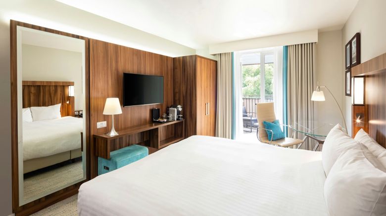 <b>Courtyard by Marriott Edinburgh Room</b>. Images powered by <a href="https://www.leonardoworldwide.com/" title="Leonardo Worldwide" target="_blank">Leonardo</a>.