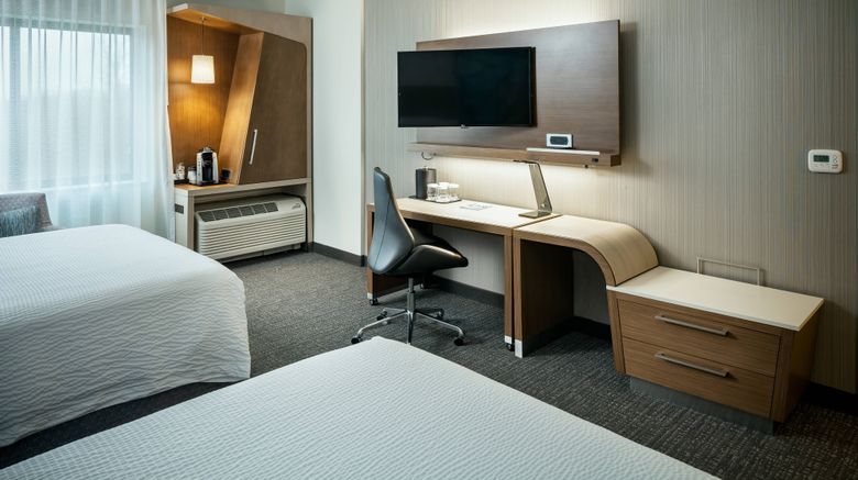 <b>Courtyard by Marriott Corvallis Room</b>. Images powered by <a href="https://www.leonardoworldwide.com/" title="Leonardo Worldwide" target="_blank">Leonardo</a>.