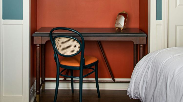 Hotel David Whitney Autograph Collection Suite