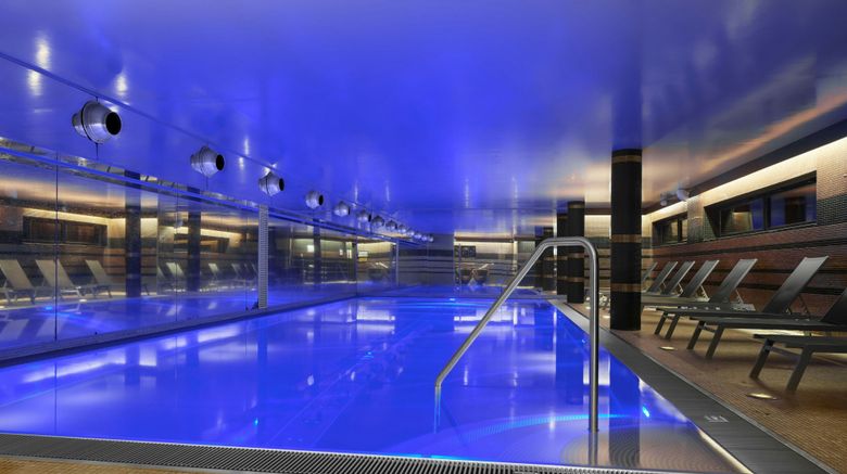 <b>L'Hermitage Gantois Autograph Collection Pool</b>. Images powered by <a href="https://www.leonardoworldwide.com/" title="Leonardo Worldwide" target="_blank">Leonardo</a>.
