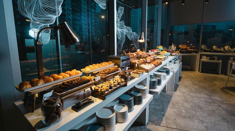 <b>Aloft Lima Miraflores Restaurant</b>. Images powered by <a href="https://www.leonardoworldwide.com/" title="Leonardo Worldwide" target="_blank">Leonardo</a>.