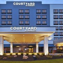 Courtyard by Marriott Meadowlands