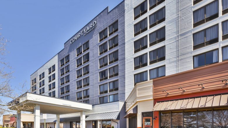 <b>Courtyard by Marriott Meadowlands Exterior</b>. Images powered by <a href="https://www.leonardoworldwide.com/" title="Leonardo Worldwide" target="_blank">Leonardo</a>.