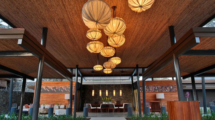 El Mangroove, Autograph Collection Lobby