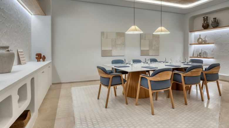 <b>Patmos Aktis Suites & Spa Meeting</b>. Images powered by <a href="https://www.leonardoworldwide.com/" title="Leonardo Worldwide" target="_blank">Leonardo</a>.