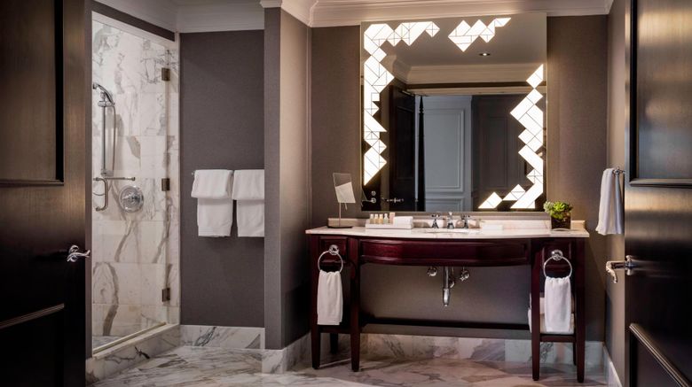 <b>Renaissance Providence Downtown Hotel Room</b>. Images powered by <a href="https://www.leonardoworldwide.com/" title="Leonardo Worldwide" target="_blank">Leonardo</a>.