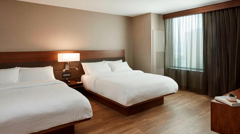 <b>AC Hotel Cincinnati at The Banks Suite</b>. Images powered by <a href="https://www.leonardoworldwide.com/" title="Leonardo Worldwide" target="_blank">Leonardo</a>.