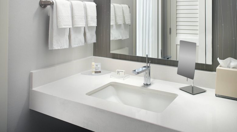 <b>Courtyard Greenville Haywood Mall Room</b>. Images powered by <a href="https://www.leonardoworldwide.com/" title="Leonardo Worldwide" target="_blank">Leonardo</a>.