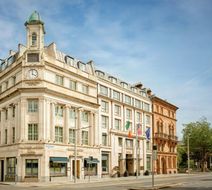 College Green Hotel-Autograph Collection Exterior