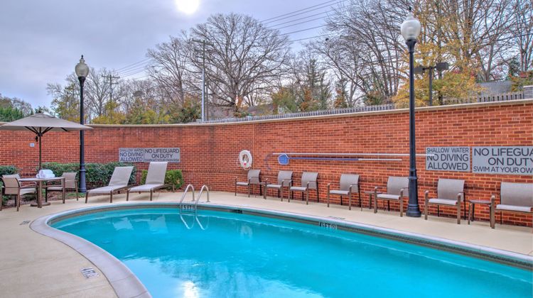 Courtyard Clemson Pool
