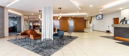 Courtyard by Marriott Pilsen Lobby