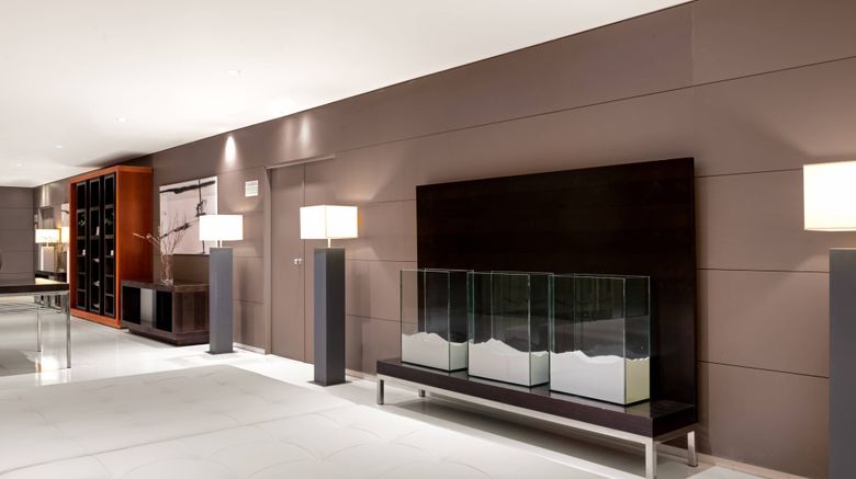 <b>AC La Rioja Lobby</b>. Images powered by <a href="https://www.leonardoworldwide.com/" title="Leonardo Worldwide" target="_blank">Leonardo</a>.