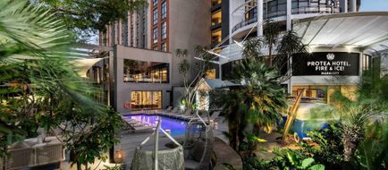 Protea Hotel Fire & Ice! Umhlanga Ridge Exterior