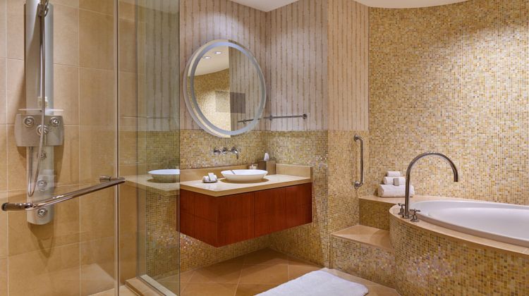 Renaissance Las Vegas Hotel Room