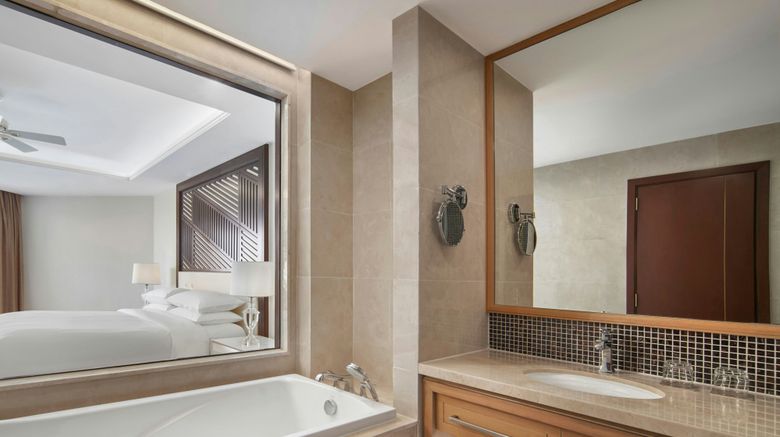 <b>Renaissance Hoi An Resort & Spa Room</b>. Images powered by <a href="https://www.leonardoworldwide.com/" title="Leonardo Worldwide" target="_blank">Leonardo</a>.