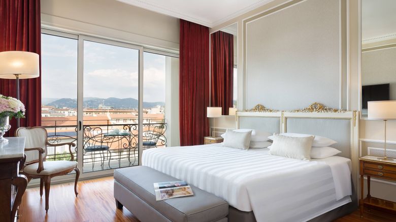 <b>Sina Villa Medici, Autograph Collection Suite</b>. Images powered by <a href=https://www.travelagewest.com/Hotels/Florence/