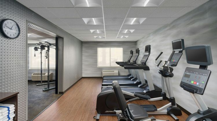 Fairfield Inn & Suites Stadium Area Health Club
