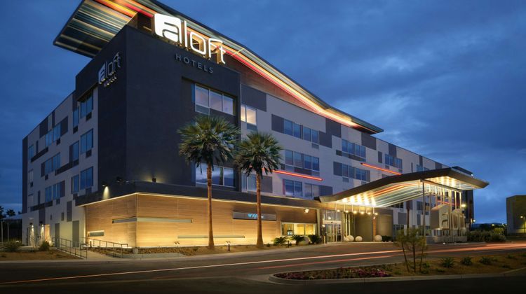 Aloft Henderson Exterior