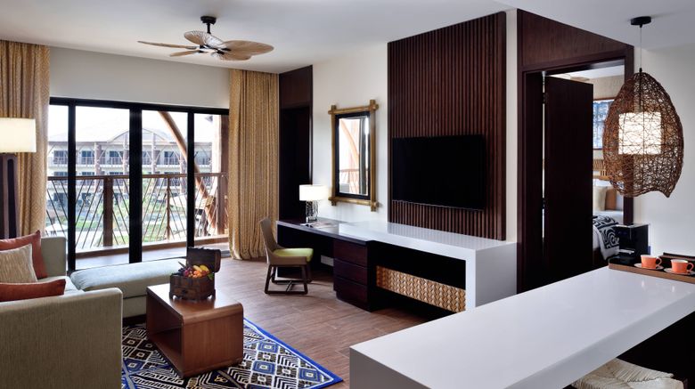 <b>Lapita, Dubai Parks & Resorts, Autograph Suite</b>. Images powered by <a href="https://www.leonardoworldwide.com/" title="Leonardo Worldwide" target="_blank">Leonardo</a>.