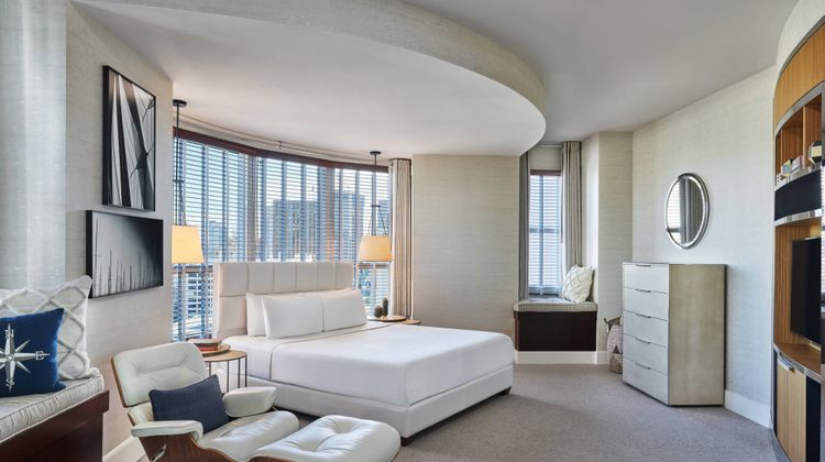 Hotel Republic, Autograph Collection Suite