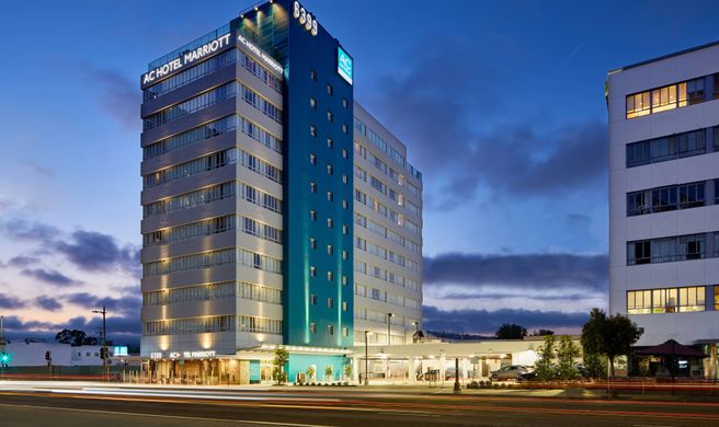AC Hotel Beverly Hills Exterior