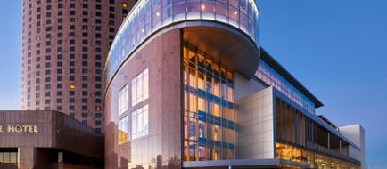 Renaissance Dallas Hotel Exterior