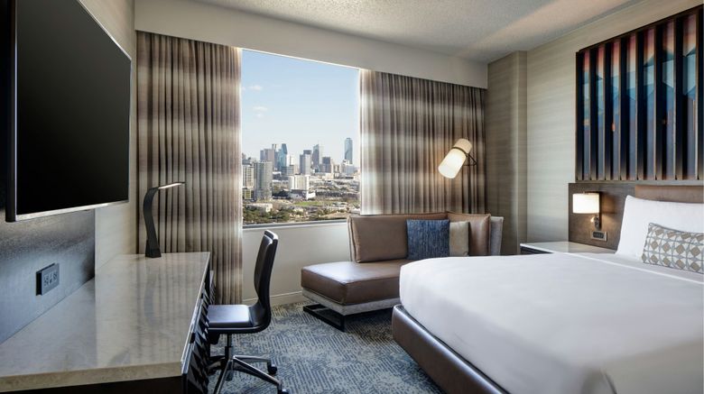 <b>Renaissance Dallas Hotel Suite</b>. Images powered by <a href="https://www.leonardoworldwide.com/" title="Leonardo Worldwide" target="_blank">Leonardo</a>.