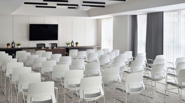 Courtyard World Trade Centre Dubai Meeting