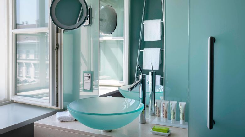 <b>Le Meridien Vienna Room</b>. Images powered by <a href="https://www.leonardoworldwide.com/" title="Leonardo Worldwide" target="_blank">Leonardo</a>.