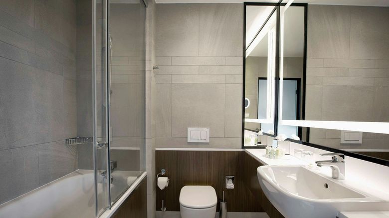 <b>Courtyard Katowice City Center Room</b>. Images powered by <a href="https://www.leonardoworldwide.com/" title="Leonardo Worldwide" target="_blank">Leonardo</a>.