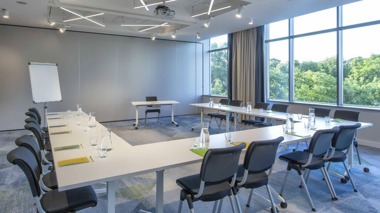 <b>Courtyard Katowice City Center Meeting</b>. Images powered by <a href="https://www.leonardoworldwide.com/" title="Leonardo Worldwide" target="_blank">Leonardo</a>.