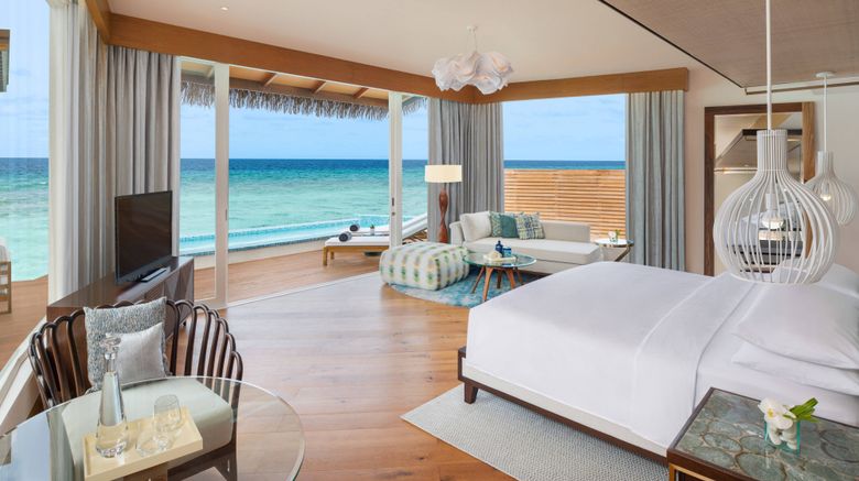<b>JW Marriott Maldives Resort & Spa Pool</b>. Images powered by <a href="https://www.leonardoworldwide.com/" title="Leonardo Worldwide" target="_blank">Leonardo</a>.