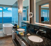 Renaissance Polat Istanbul Hotel Room