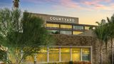 Courtyard Los Angeles Woodland Hills Exterior