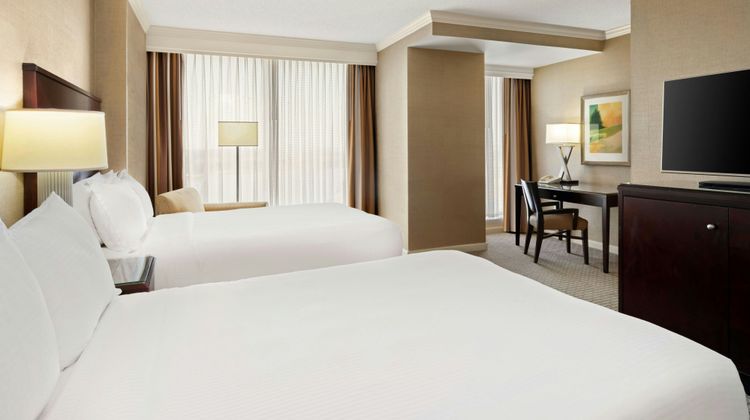 Renaissance Dallas North Hotel Room