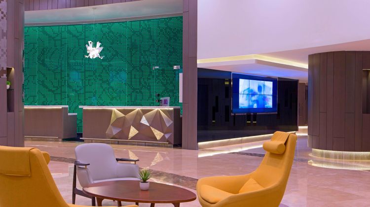 Le Meridien Kuala Lumpur Lobby