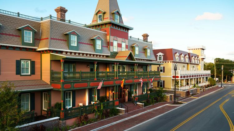 Renaissance Historic Downtown Hotel Exterior
