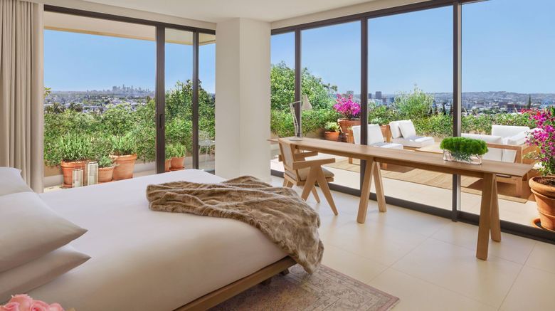<b>The West Hollywood EDITION Suite</b>. Images powered by <a href="https://www.leonardoworldwide.com/" title="Leonardo Worldwide" target="_blank">Leonardo</a>.
