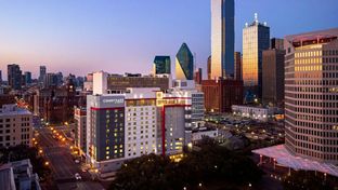 Courtyard Dallas Downtown/Reunion Dist