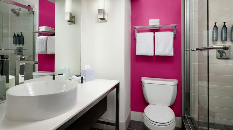 <b>Aloft El Segundo - Los Angeles Airport Room</b>. Images powered by <a href="https://www.leonardoworldwide.com/" title="Leonardo Worldwide" target="_blank">Leonardo</a>.
