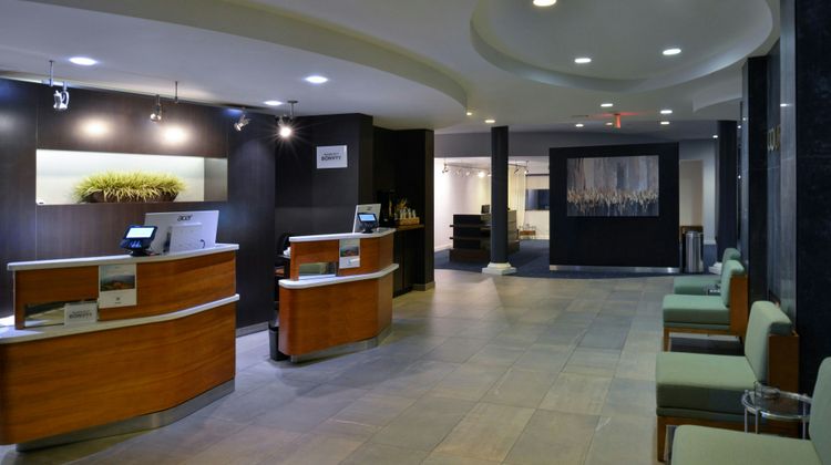 Courtyard by Marriott Harrisburg Hershey Lobby