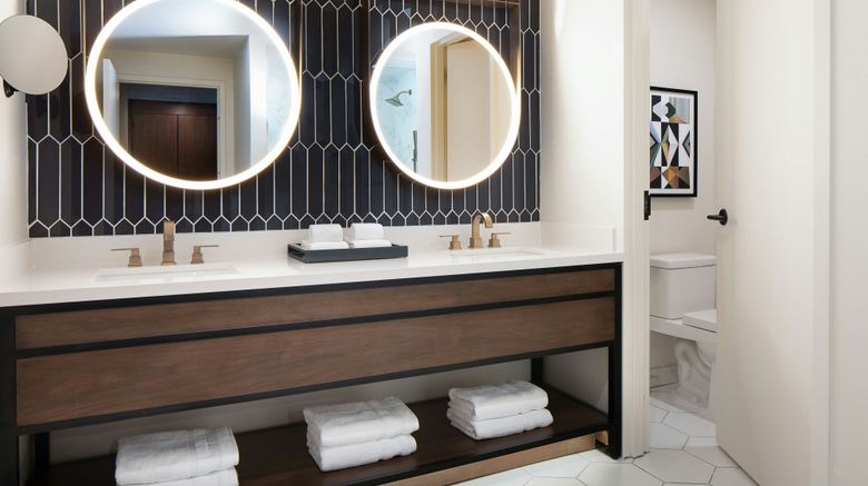 <b>Le Meridien Fort Worth Downtown Room</b>. Images powered by <a href="https://www.leonardoworldwide.com/" title="Leonardo Worldwide" target="_blank">Leonardo</a>.