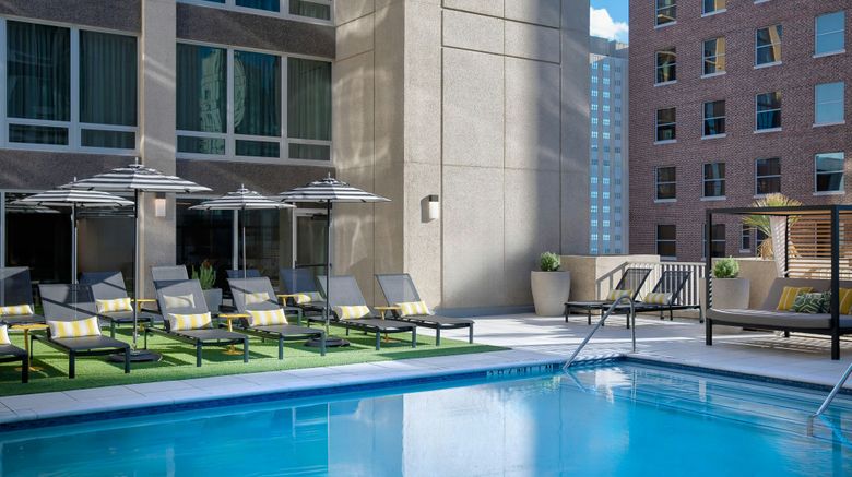 <b>Le Meridien Fort Worth Downtown Pool</b>. Images powered by <a href="https://www.leonardoworldwide.com/" title="Leonardo Worldwide" target="_blank">Leonardo</a>.