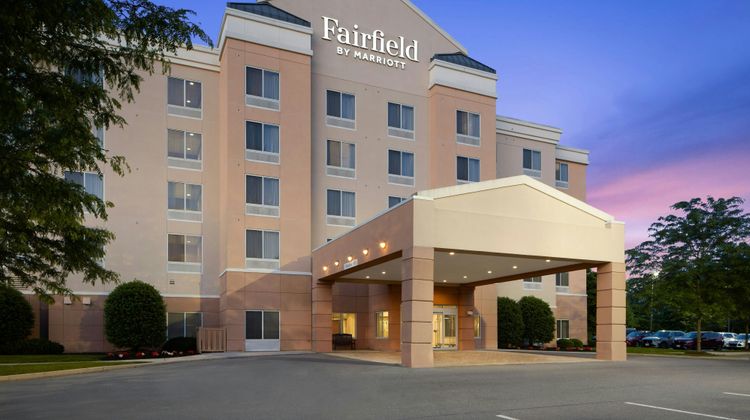 Fairfield Inn & Suites Carlisle Exterior