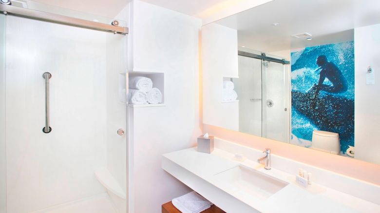 <b>Courtyard Santa Monica Room</b>. Images powered by <a href="https://www.leonardoworldwide.com/" title="Leonardo Worldwide" target="_blank">Leonardo</a>.