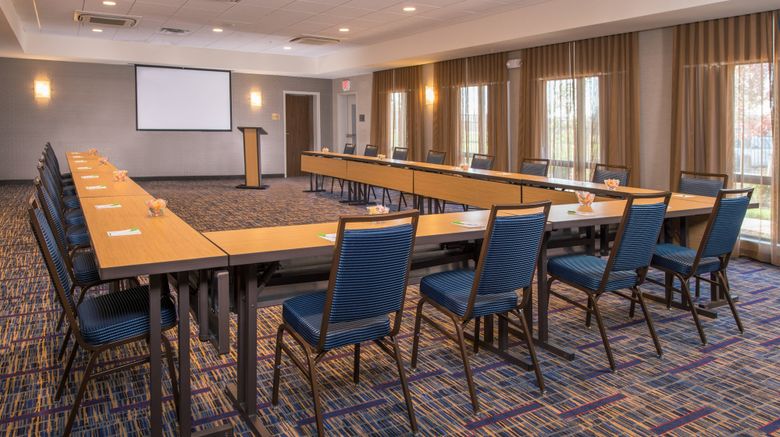<b>Courtyard Shippensburg Meeting</b>. Images powered by <a href="https://www.leonardoworldwide.com/" title="Leonardo Worldwide" target="_blank">Leonardo</a>.