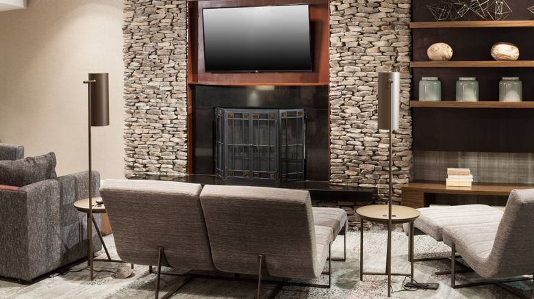 <b>Courtyard by Marriott Hattiesburg Lobby</b>. Images powered by <a href="https://www.leonardoworldwide.com/" title="Leonardo Worldwide" target="_blank">Leonardo</a>.
