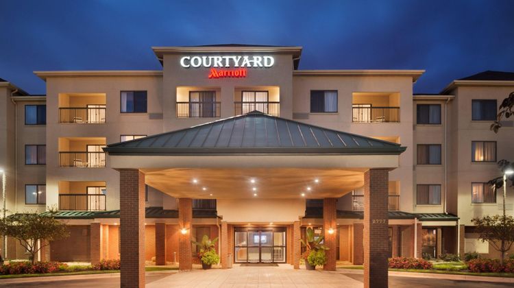 Courtyard Dayton Beavercreek Exterior