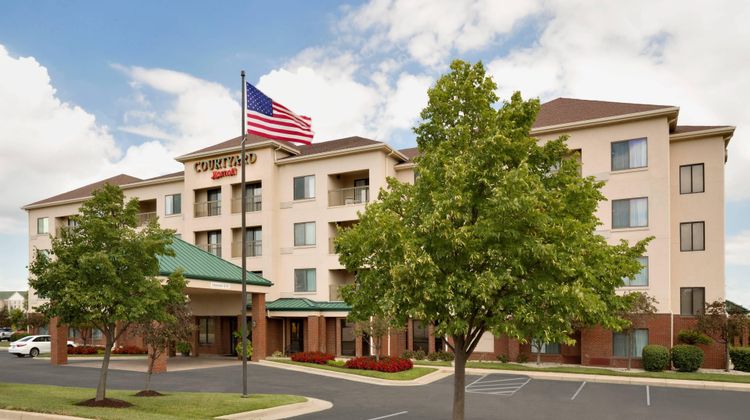 Courtyard Dayton Beavercreek Exterior
